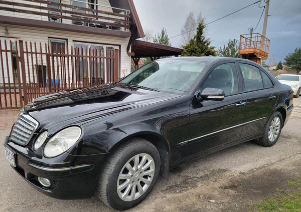 Mercedes-Benz Klasa E cena 18000 przebieg: 414692, rok produkcji 2006 z Tłuszcz małe 79